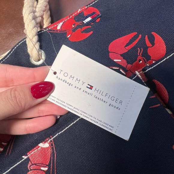 NWT Tommy Hilfiger Lobster Tote Bag Navy & Red Beach Purse Summer Accessory - Picture 4 of 6